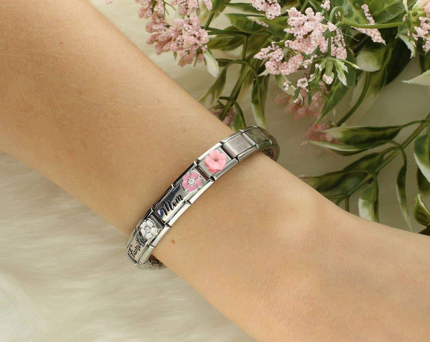 Charms Nomination 43051003.jpg